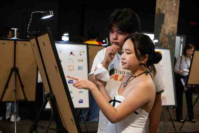 How Did Filipino American Youth Showcase Their Creativity and Mental Health ?