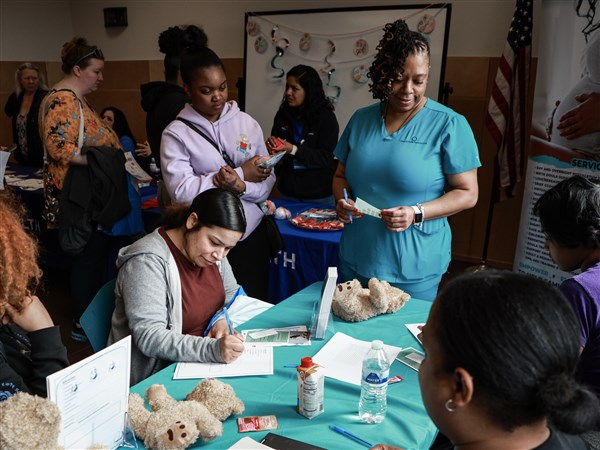 What are the benefits of hiring a doula?