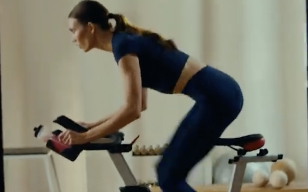 How does Karlie Kloss approach wellness?