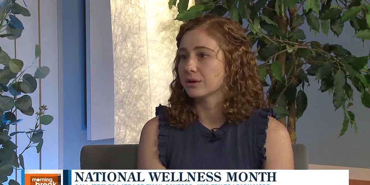 What free wellness classes are available for seniors?