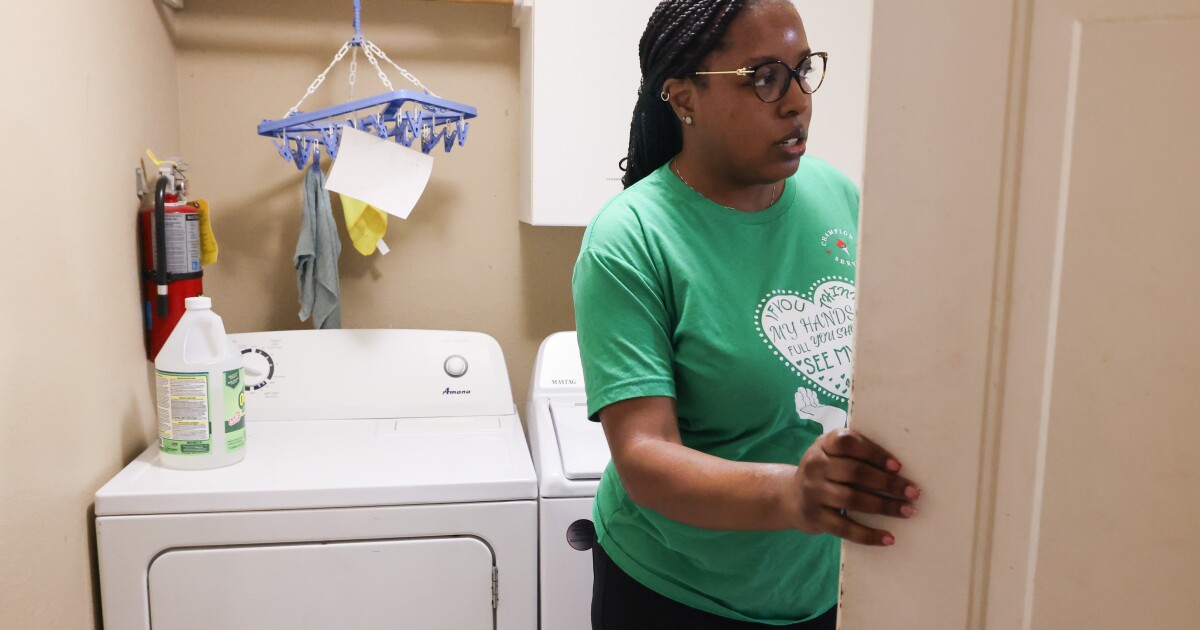 What is the current wage crisis for Texas group home workers?